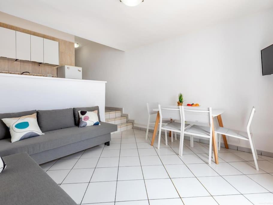 아데제 5C Oasis Beautiful Terrace And Pool 아파트 외부 사진